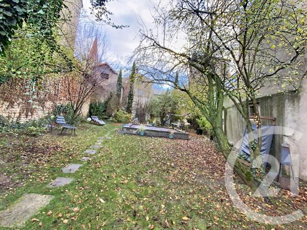 Maison à vendre  8 pièces - 241,01 m2 AIGUEPERSE - 63