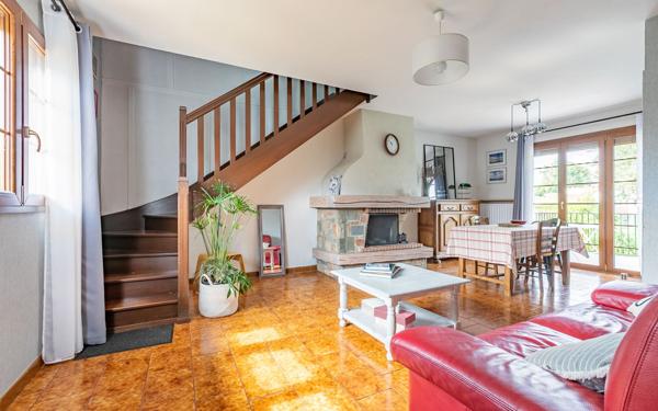 Maison à vendre    5 pièces • 102 m2 Tergnier