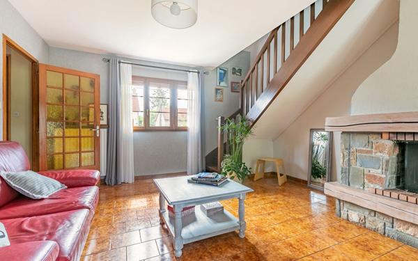 Maison à vendre    5 pièces • 102 m2 Tergnier