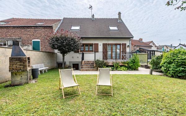 Maison à vendre    5 pièces • 102 m2 Tergnier