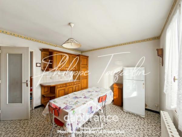 Dpt Vienne (86), à vendre CHÂTELLERAULT Maison P4 de 92m² - Terrain de 507m²