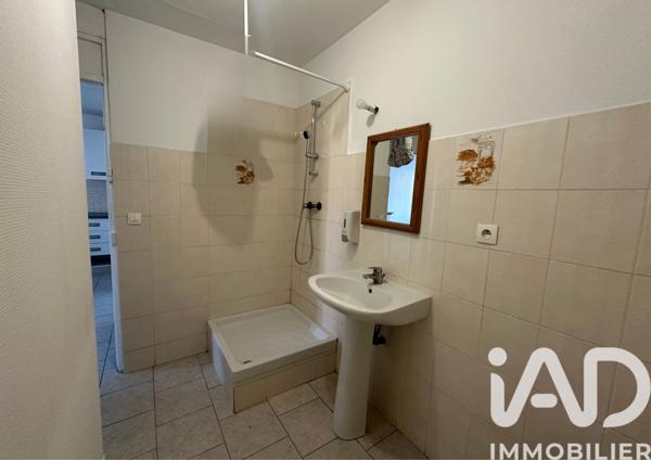 Location appartement 3 pièces 48 m² Vidauban