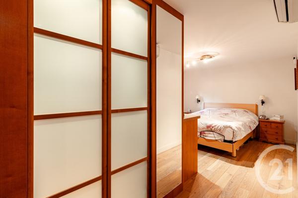 Maison à vendre  6 pièces - 178,49 m 2   PARIS  - 75017
