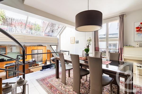 Maison à vendre  6 pièces - 178,49 m 2   PARIS  - 75017