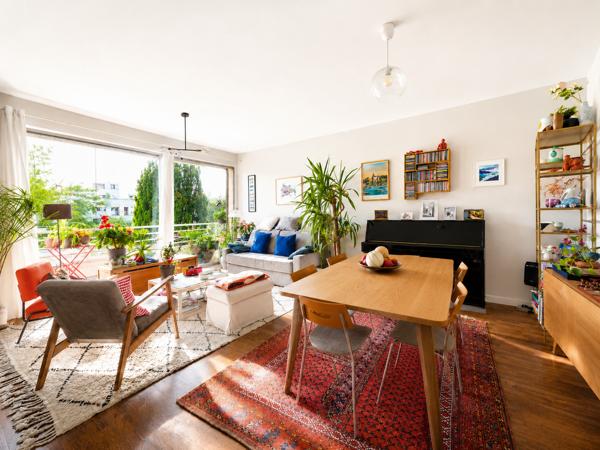 Appartement
         4 pièces
        - 78 m² Exclusivité 575 000 € *