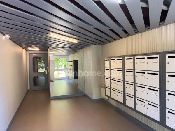 CABOURG CENTRE - Appartement de type T2 - 2eme étage sans ascenseur - 31.20 m2 - 1 chambre - Terrasse