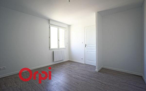 Appartement à louer    3 pièces •  Bernay