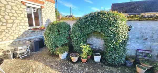 Maison de caractère de 129 m², 5 chambres à THOMERY