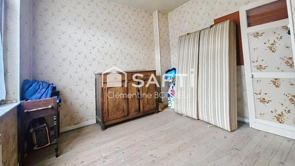 Maison entièrement à rénover