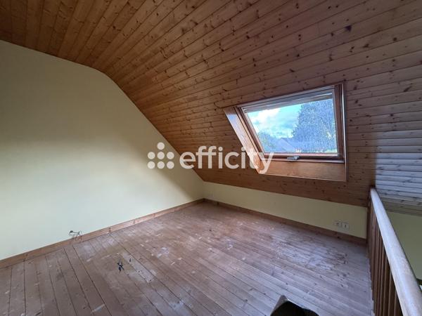 Maison
         6 pièces
        - 125 m² 343 500 € *