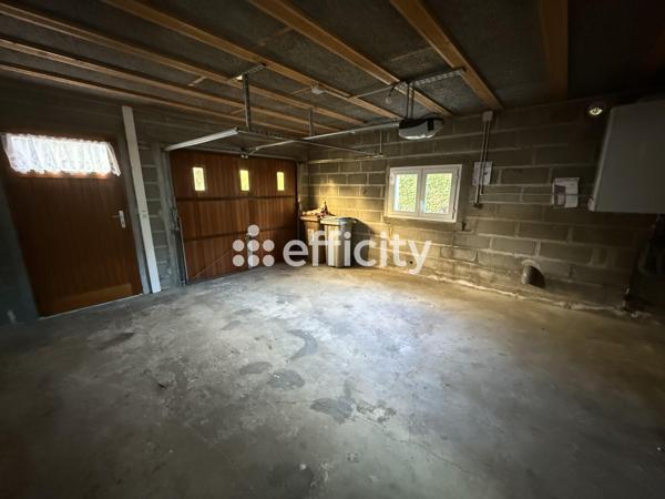 Maison
         6 pièces
        - 125 m² 343 500 € *