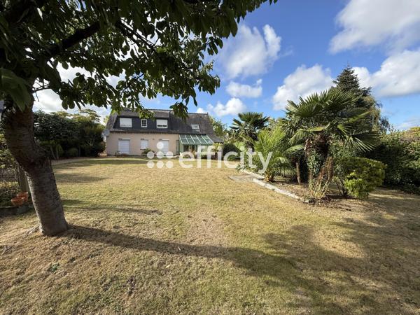 Maison
         6 pièces
        - 125 m² 343 500 € *