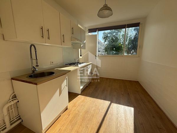 A vendre : Bel appartement T3 lumineux de 66 m² proche de la fac