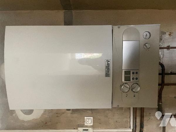 À VENDRE – MAISON ANCIENNE À SÉMÉAC (65)