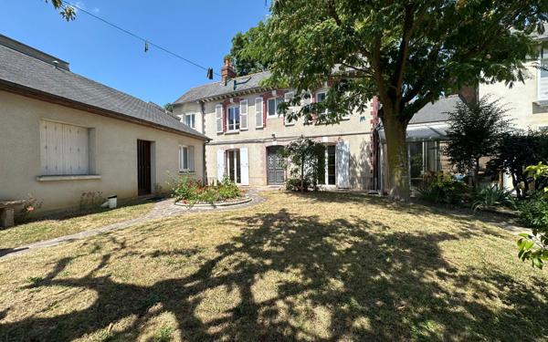 Maison à vendre    7 pièces •  Rennes