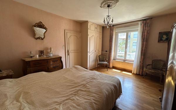 Maison à vendre    7 pièces •  Rennes