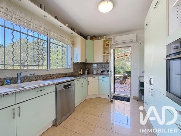 Maison à vendre 6 pièces 168 m² Tourrettes