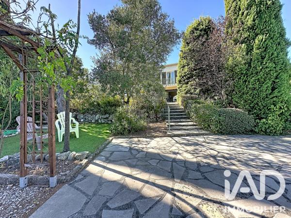 Maison à vendre 6 pièces 168 m² Tourrettes