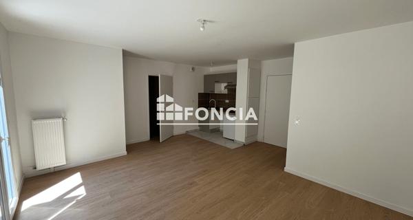 Location Appartement 2 pièces 46.28 m² - Neuilly-plaisance 93360