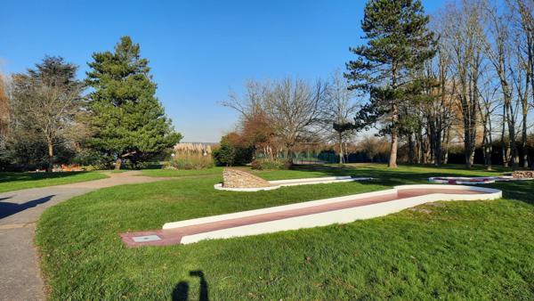 PARC MONTAIGNE - Studio de 29m² en rez de jardin