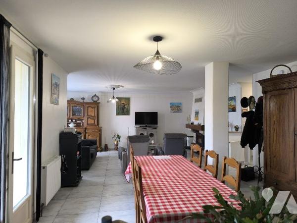 VIAGER OCCUPE ENTIEREMENT RENOVE