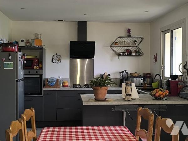 VIAGER OCCUPE ENTIEREMENT RENOVE