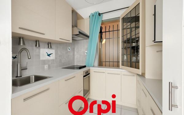 Appartement à vendre    2 pièces • 47 m2 Bandol