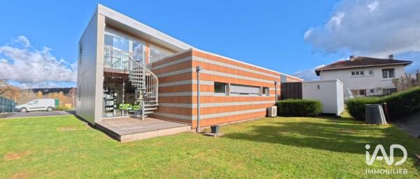 Location local d’activité 186 m² Lourdes