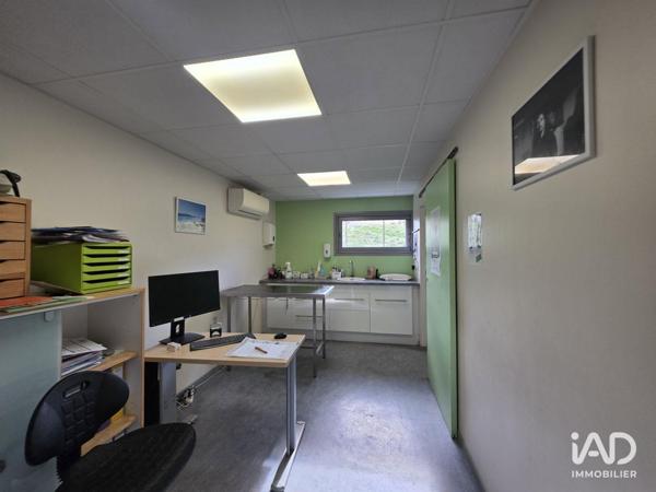 Location local d’activité 186 m² Lourdes