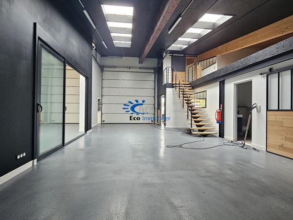 LOCAL COMMERCIAL 200M² - SAINT-VIVIEN  Saint vivien