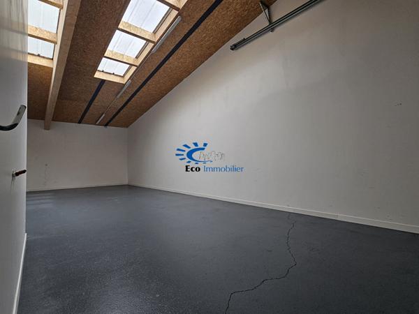LOCAL COMMERCIAL 200M² - SAINT-VIVIEN  Saint vivien