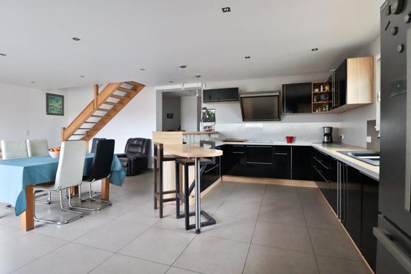 Maison 7 pièces - 144 m²