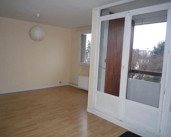 Appartement ERMONT- 3 pièces - 65,81 m2