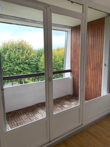 Appartement ERMONT- 3 pièces - 65,81 m2