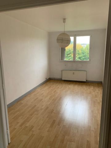 Appartement ERMONT- 3 pièces - 65,81 m2