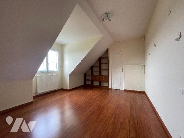 MAISON RECENTE DE 2007 - SAINT HERBLON