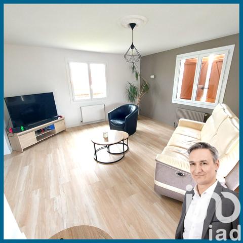 Maison à vendre 6 pièces 130 m² Saint-Laurent-sur-Sèvre