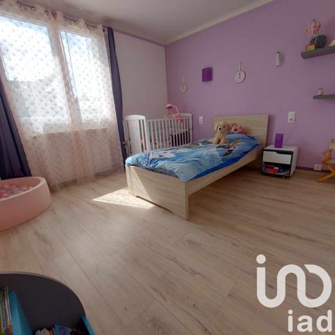 Maison à vendre 6 pièces 130 m² Saint-Laurent-sur-Sèvre