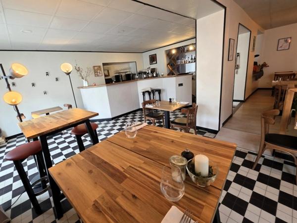 Charente Maritime (17) à DOLUS D'OLERON coeur de bourg A Vendre Fonds commerce Restaurant bistronomique licence 4