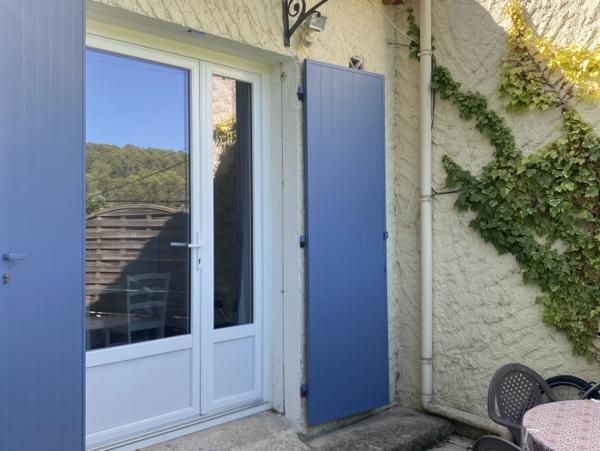 Location Studio 1 pièce Cabriès (13480) - EN CAMPAGNE