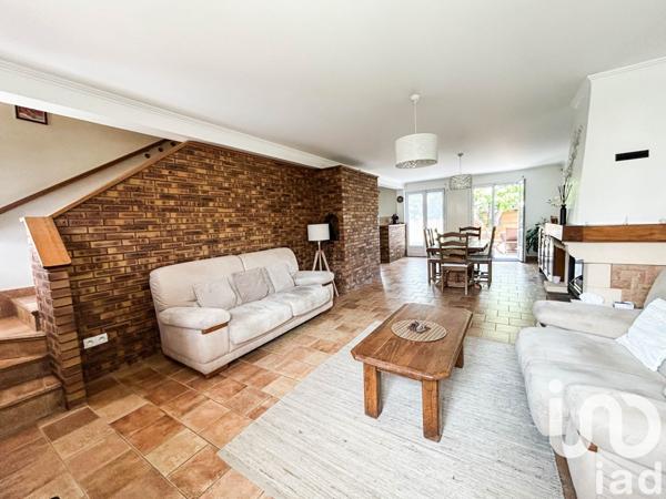 Maison 6 pièces de 120 m² à Athis-Mons (91200)