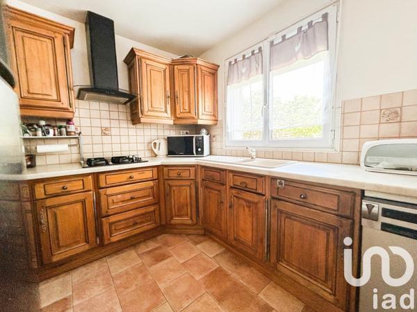 Maison 6 pièces de 120 m² à Athis-Mons (91200)