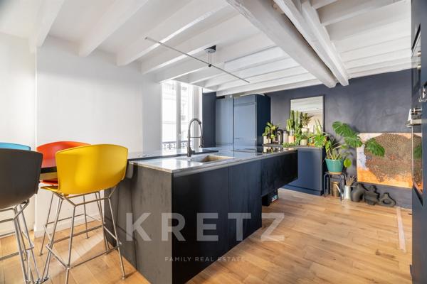 PARIS 6ÈME – RUE DE SÈVRES – DUPLEX EN DERNIER ÉTAGE – IMMEUBLE CLASSÉ