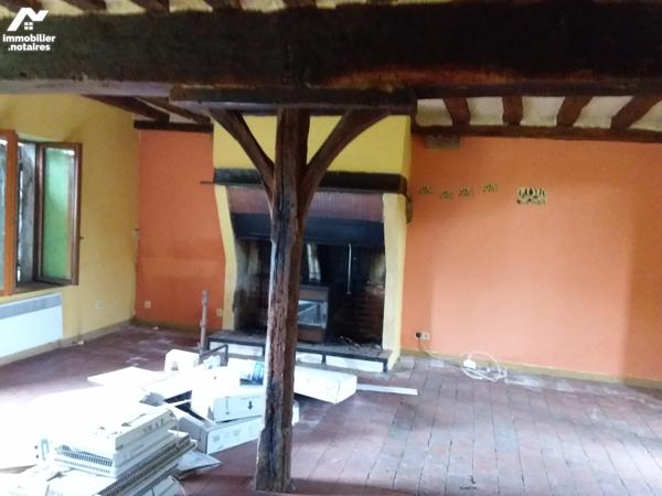 ENSEMBLE IMMOBILIER COMPOSE DE 3 MAISONS + 1 A RESTAURER
DITE MAISON DE NAISSANCE DE DENIS PAPIN