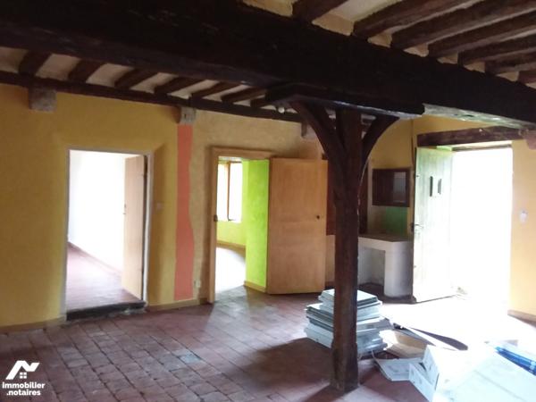 ENSEMBLE IMMOBILIER COMPOSE DE 3 MAISONS + 1 A RESTAURER
DITE MAISON DE NAISSANCE DE DENIS PAPIN