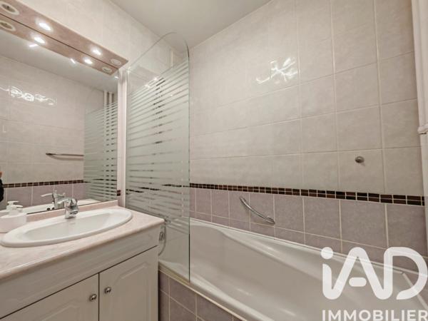 Appartement à vendre 4 pièces 69 m² Lyon 7