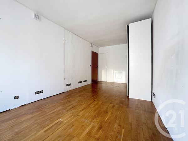 Appartement F5 à vendre  5 pièces - 113 m2 PARIS - 75020