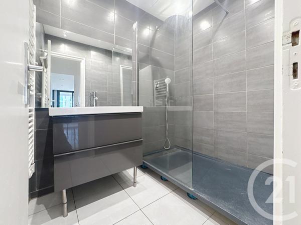 Appartement F5 à vendre  5 pièces - 113 m2 PARIS - 75020