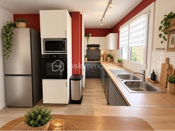 Découvrez cette belle maison de famille aux volumes généreux,pensée pour partager, recevoir et profiter pleinement de chaque instant ! En plein centre ville de montivilliers avec toutes les commodités . Des l entrée vous serez séduit par ses espaces de vie conviviaux et sa belle luminosité. La maison propose 5 chambres ( dont deux en bas ) avec sdd  wc et dressing. 1 er étage 3 chambres sdb wc rangements . Le cœur de la maison s articule autour d un séjour salon très chaleureux avec son poêle à bois ,sa cuisine ouverte équipée et aménagée. À l extérieur une grande terrasse en bois exposée plein sud sans vis à vis vous invite à profiter des beaux jours. Son jardin arboré avec vue dégagée. Un sous sol complet ( deux voitures atelier salle de sport ou jeux lingerie) vient compléter l ensemble  . Une maison généreuse et conviviale pour famille à la recherche d espace et confort en plein centre de montivilliers. À découvrir sans tarder ! 💐
