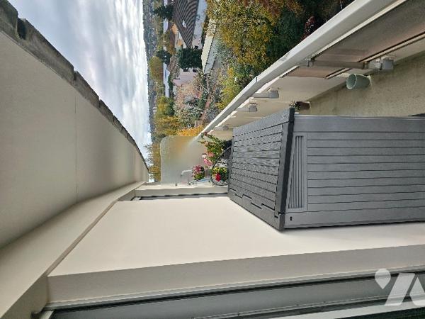 Un studio de 29 m2 à proximité des commerces.